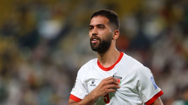 علي علوان يتوج هدافًا لكأس العرب 